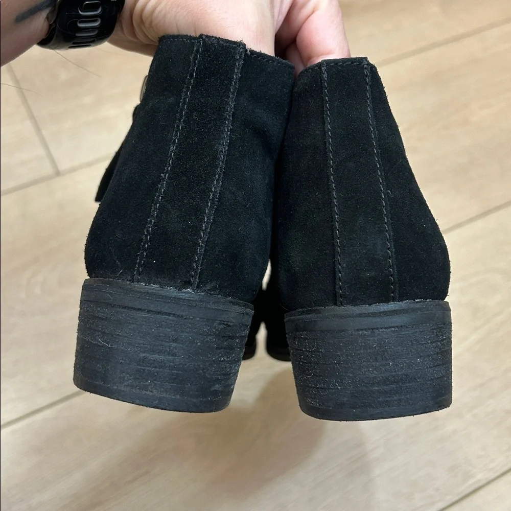 Blondo Suede Waterproof Liam Bootie Size 8.5